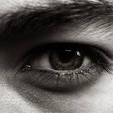 Da cor dos olhos dele